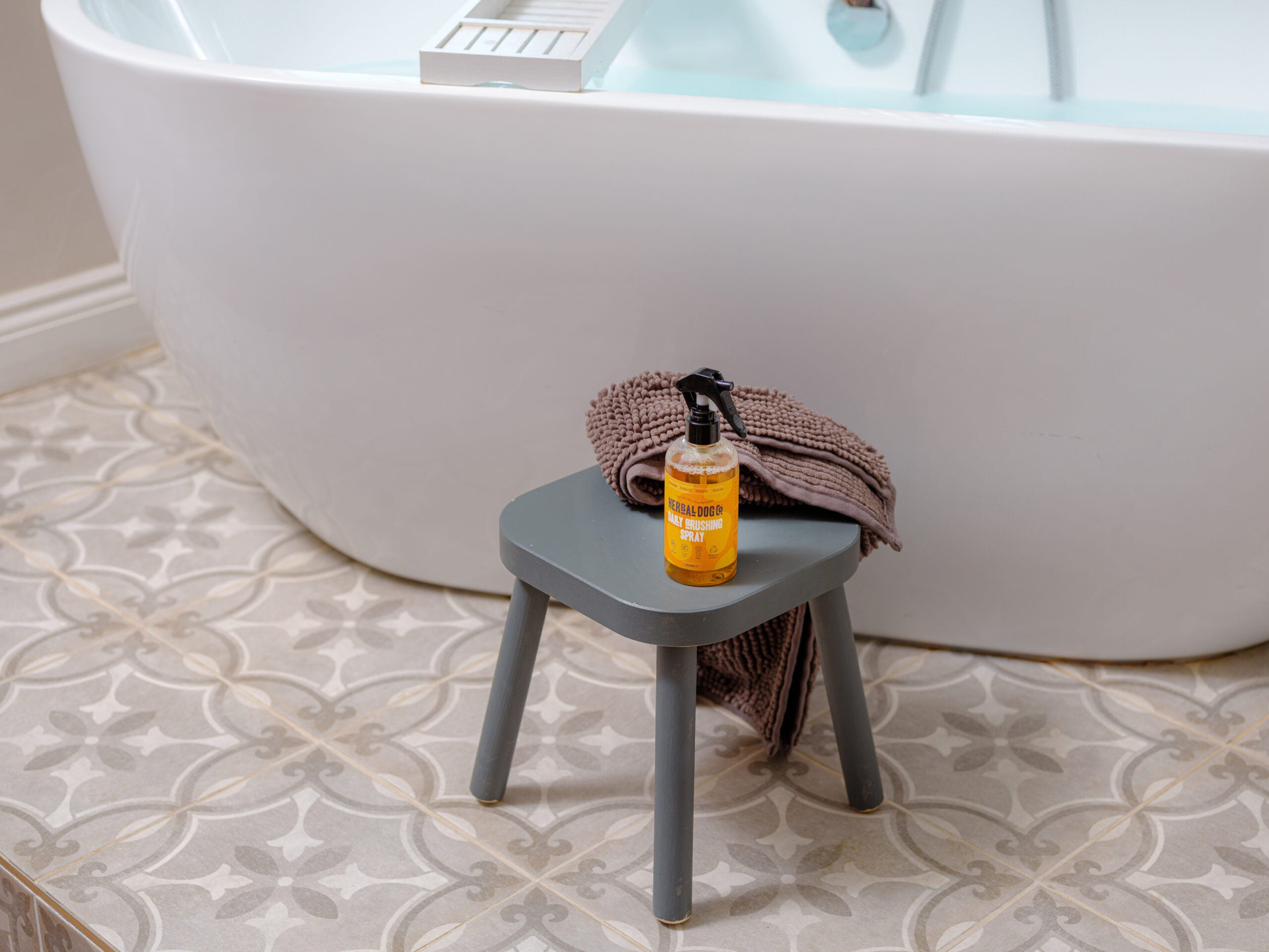 Botanical Knot-Free Brushing Mist